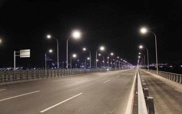 LED street lights need to have what elements