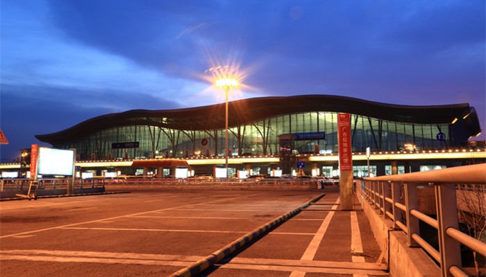 Urumqi International Airport high mast lighting project